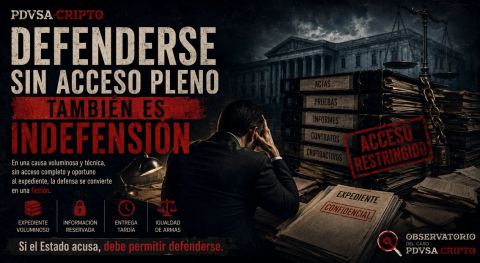 Portada horizontal de 'Defenderse sin acceso pleno también es indefensión', con un hombre de espaldas frente a un expediente confidencial, una torre de actas, sellos de acceso restringido y el Palacio de Justicia al fondo.